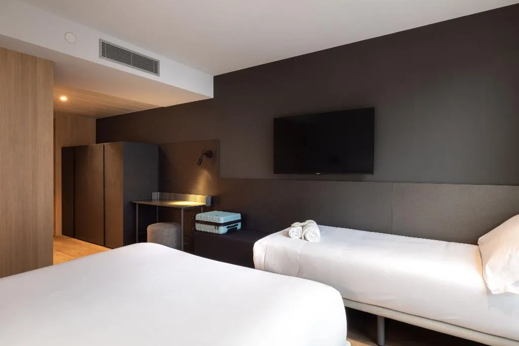 TRIPLE STANDARD Room, Hotel SB Win Sup, Barcelona
