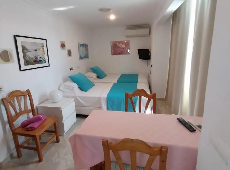STUDIO SIDE SEA VIEW ONE BEDROOM Room, Torre Playa, Majorca