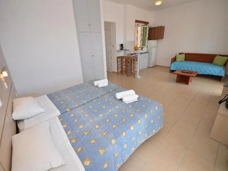 STUDIO CAPACITY 3 Room, Paradiso Aparthotel, Corfu