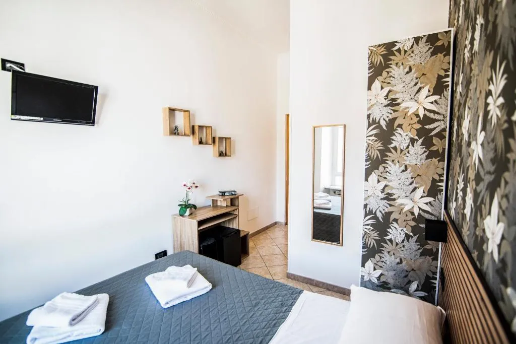 Room, Hotel Dell'Urbe, Naples