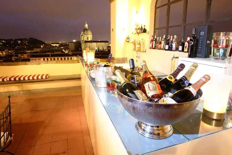 Bar, All-Suites Palazzo Magnani Feroni, Florence