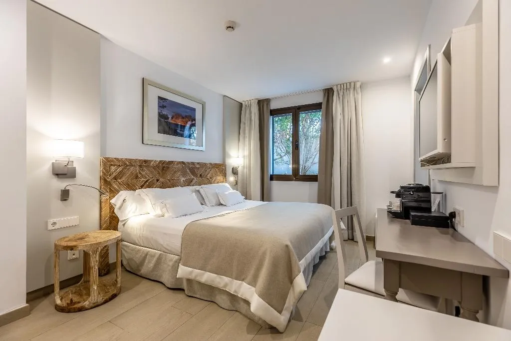DOUBLE STANDARD Room, Hoposa Niu, Majorca