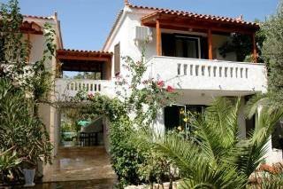 Exterior, Albatros, Samos