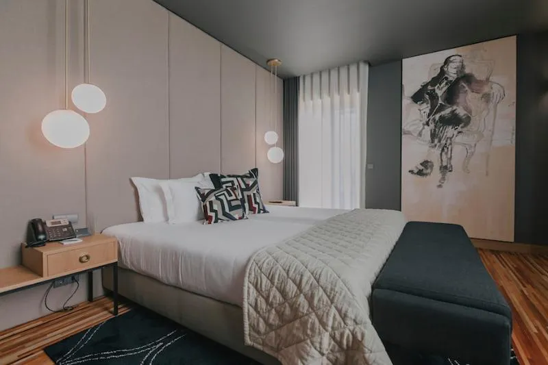 JUNIOR SUITE DELUXE Room, Torel Avantgarde, Porto