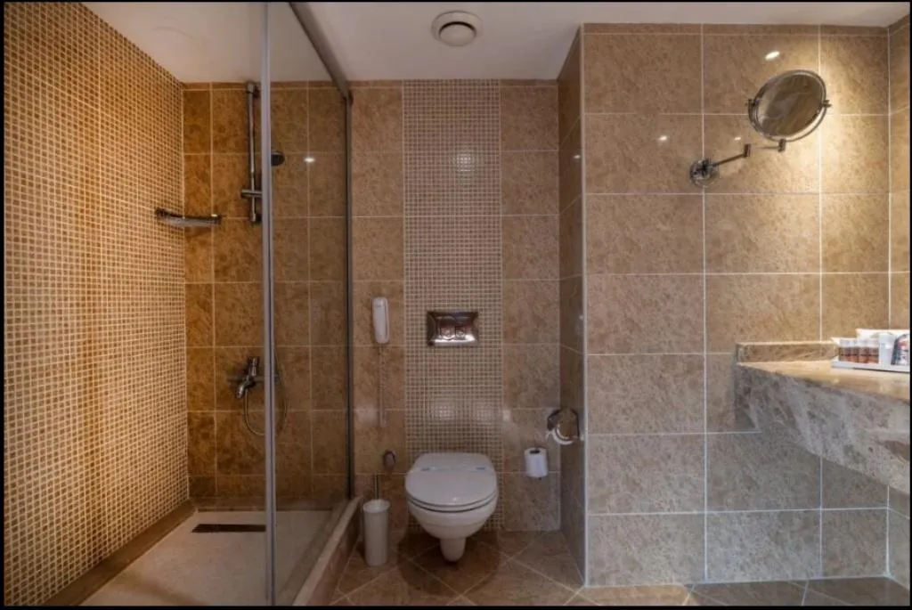 TRIPLE POOL VIEW Room, Crystal Prestige Pearl Collection, Antalya