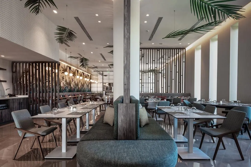 Restaurant, Vincci EverEden, Athens