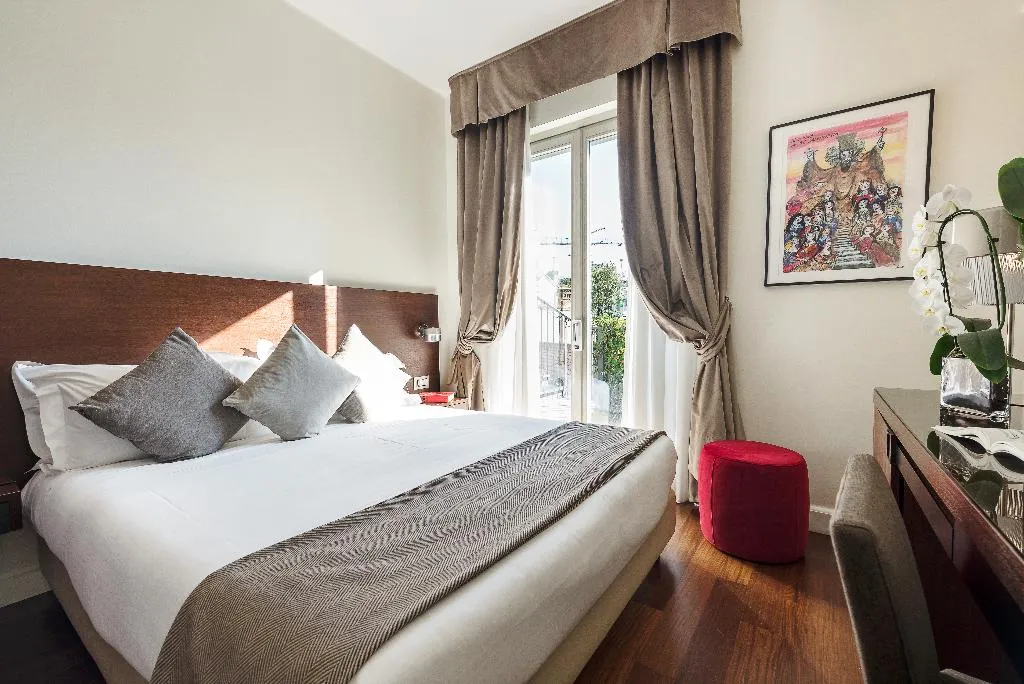 DOUBLE SUPERIOR Room, Milano Scala, Milan