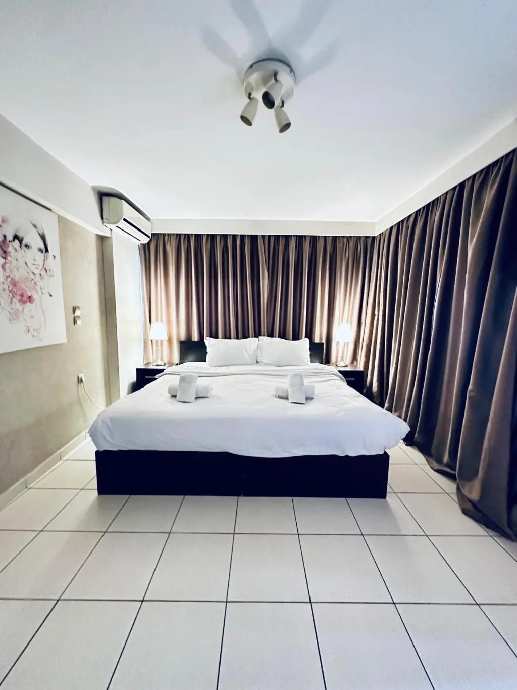 APARTMENT TWO BEDROOMS Room, Mc Queen, Athens