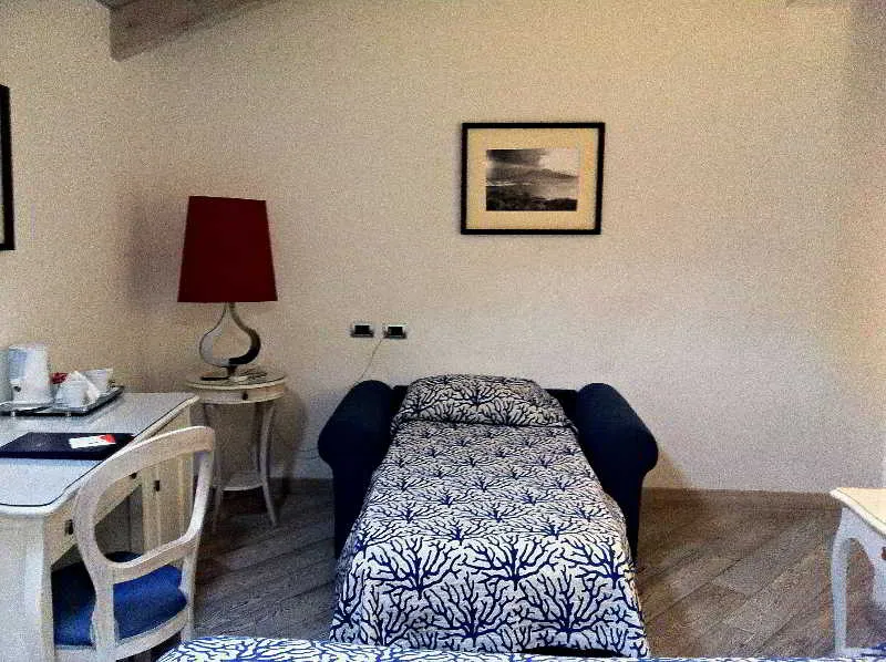 Room, La Ciliegina Lifestyle, Naples