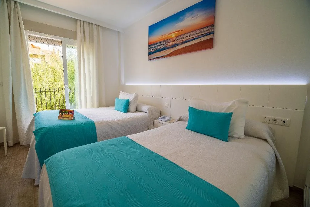 FAMILY ROOM PREMIUM Room, Hotel Romerito, Costa Del Sol
