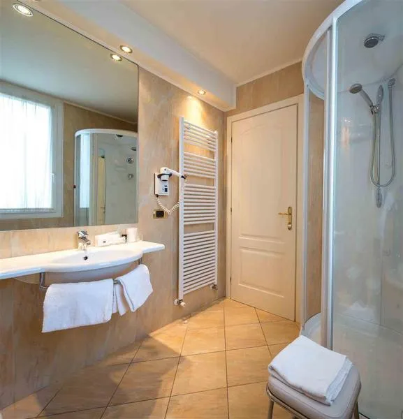 Room, iH Hotels Padova Admiral, Venice
