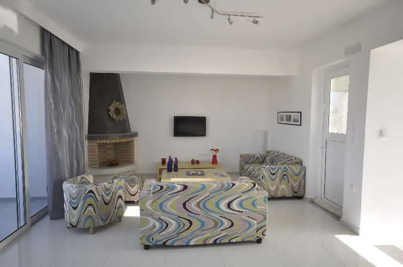 VILLA THREE BEDROOMS Room, Xenos Villa, Kos
