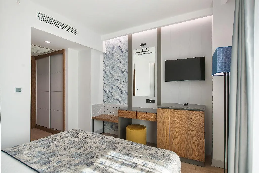 DOUBLE SINGLE USE SIDE SEA VIEW Room, Sealife Kemer Resort Hotel, Antalya