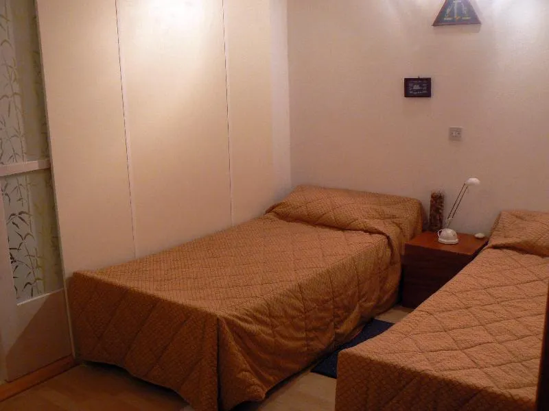 APARTMENT CAPACITY 4 ONE BEDROOM Room, Apartments Zecevic, Dubrovnik