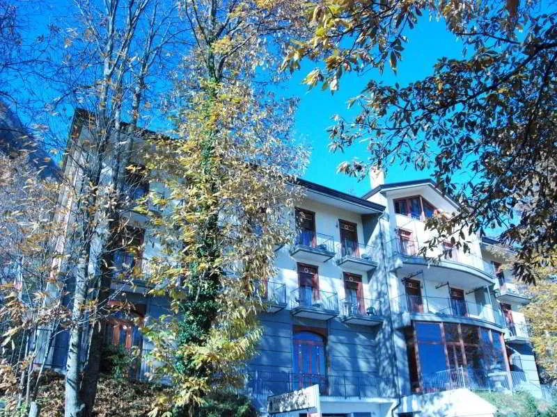 General view, Royal Hotel Montevergine, Naples