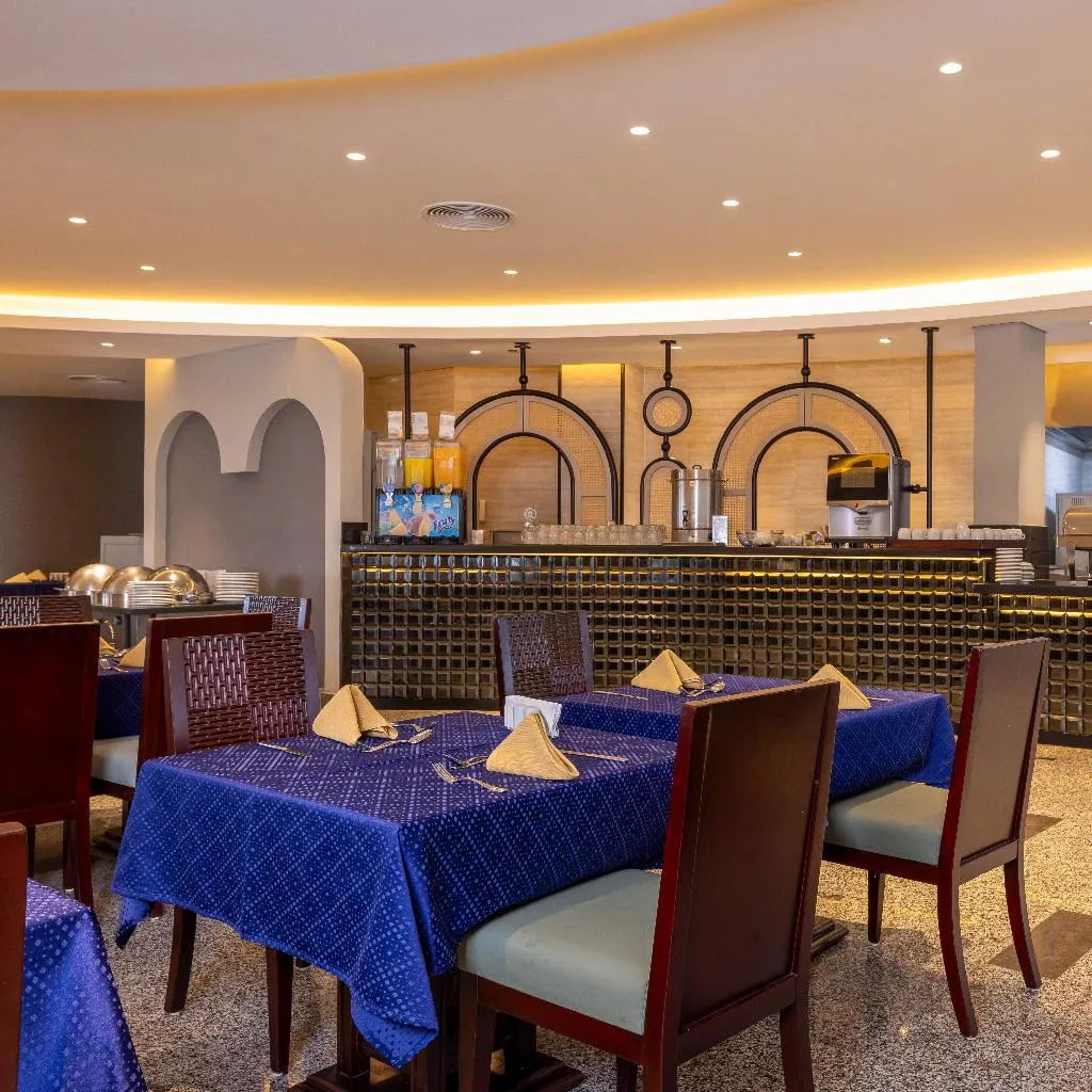 Restaurant, Naama Bay Hotel and Resort, Red Sea Riviera