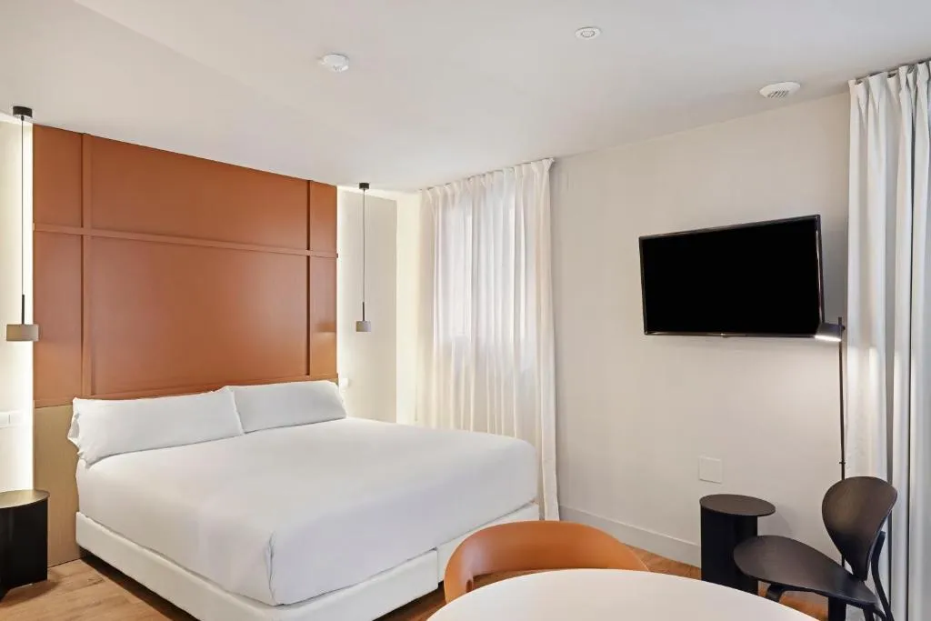 Room, B&B Apartamentos Madrid Centro Fuencarral 46, Madrid
