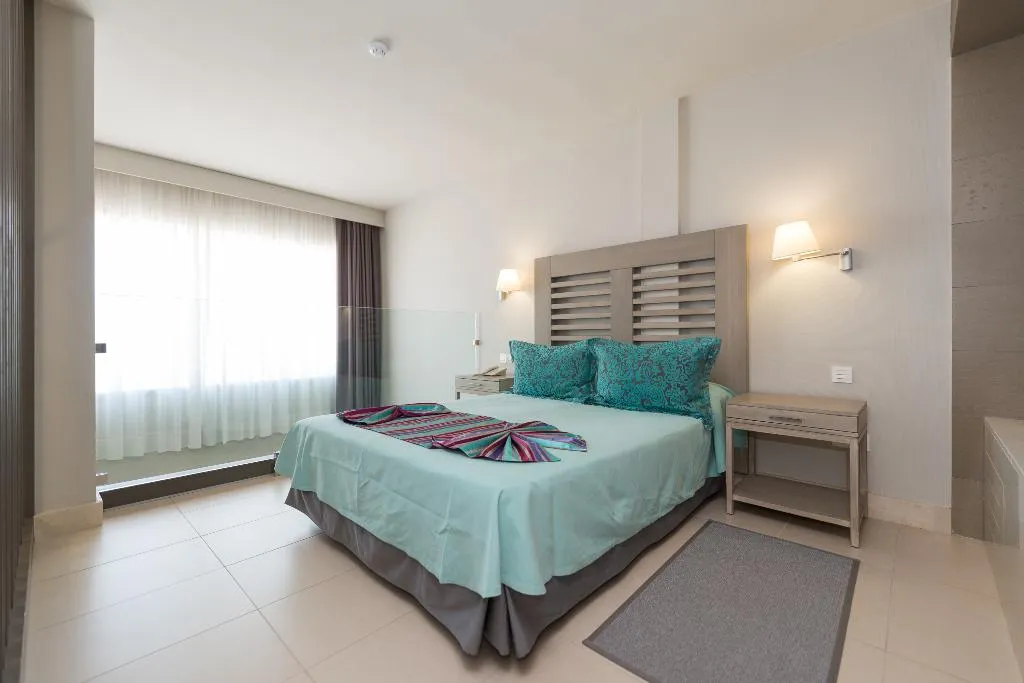 JUNIOR SUITE MOUNTAIN VIEW Room, HD Beach Resort, Lanzarote