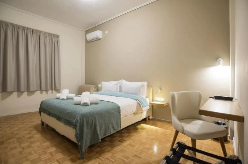 TRIPLE WITH VIEWS Room, V Hotel Delphi, Athens