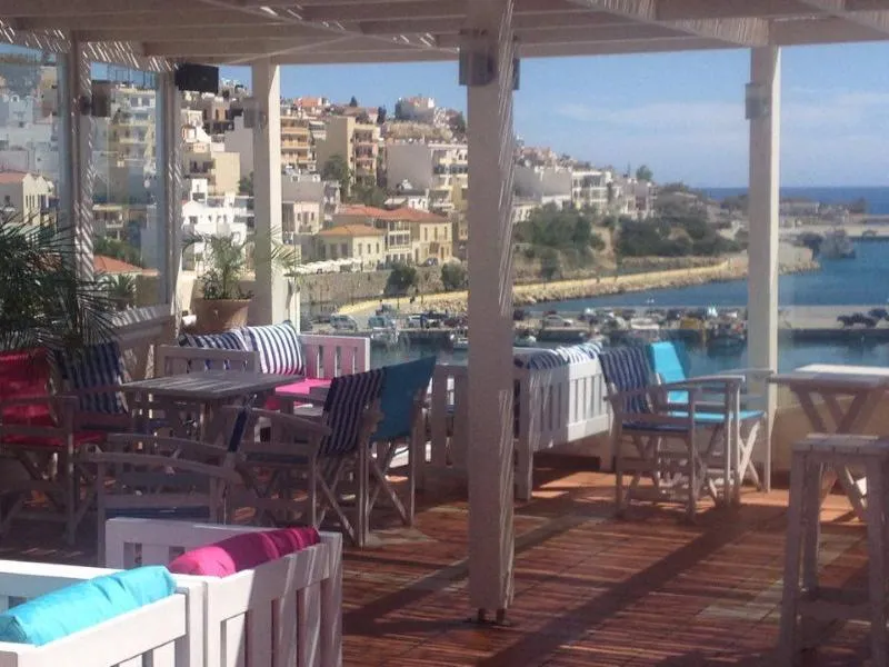 Bar, Itanos, Crete
