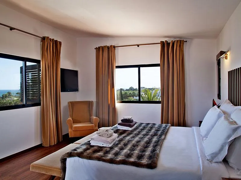 Double or Twin SUPERIOR SEA VIEW Room, São Rafael Holidays, Algarve