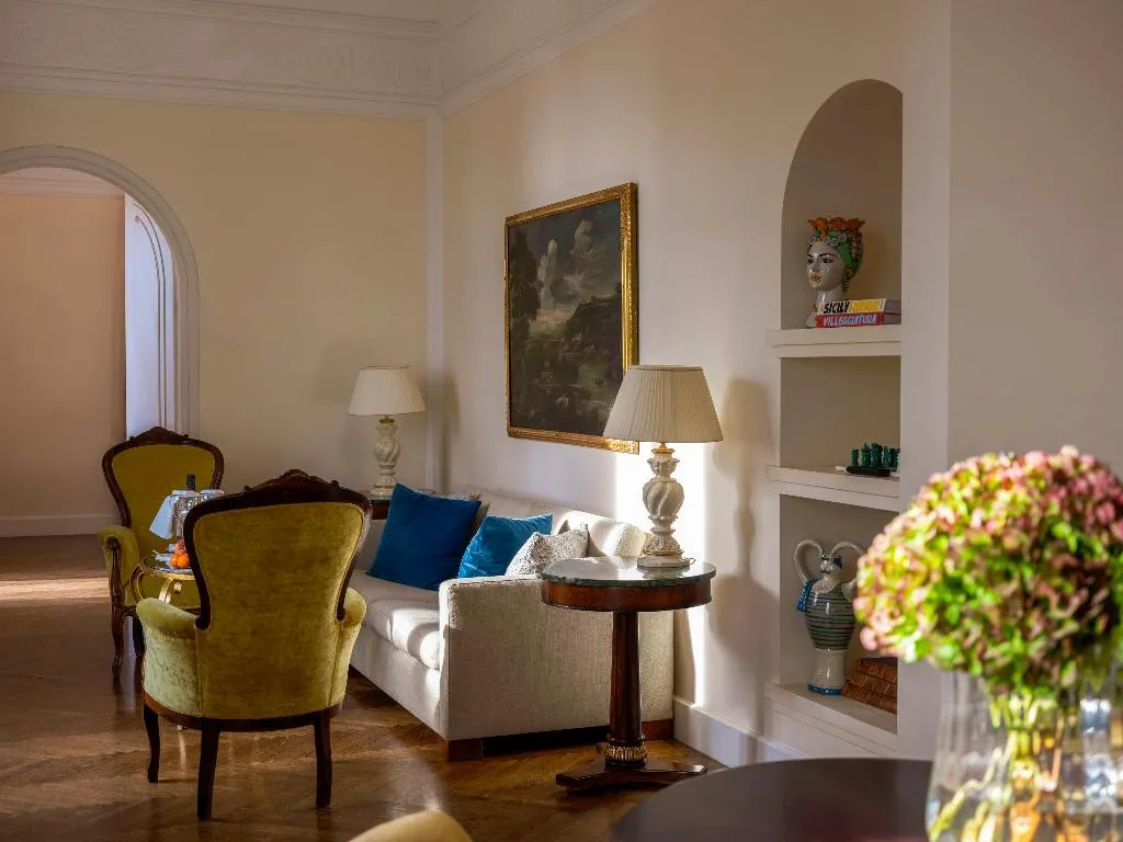 SUITE STANDARD Room, Grand Hotel Timeo, A Belmond Hotel, Taormina, Taormina
