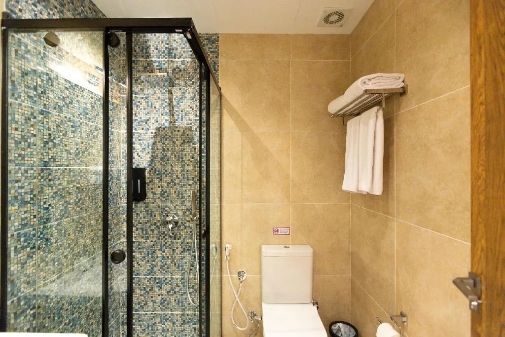 Double or Twin ONE BED Room, Mazar Pyramids Hotel, Cairo