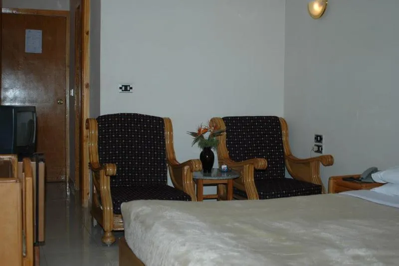 SINGLE STANDARD Room, Royal House, Luxor