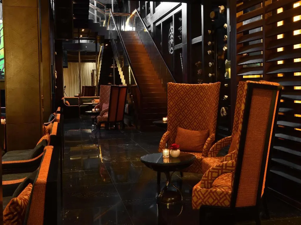 Bar, Movenpick Hotel Mansour Eddahbi Marrakech, Marrakech