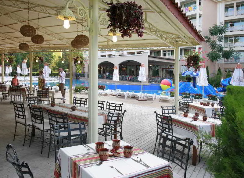 Restaurant, Alba, Bourgas