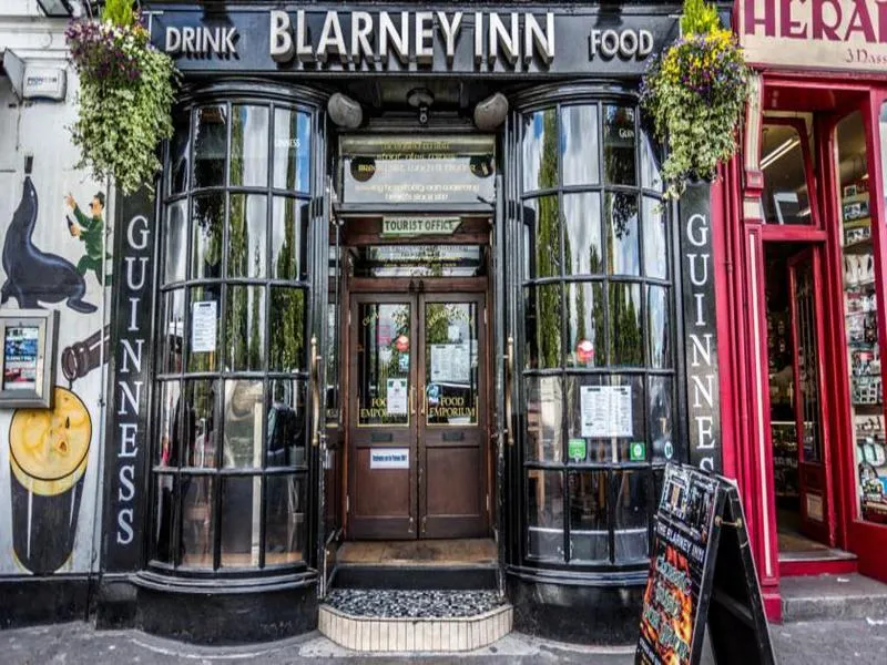 Bar, The Kildare Street, Dublin