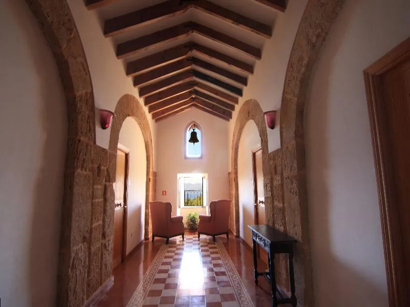 Lobby, Petit Hotel Hostatgeria La Victoria, Majorca