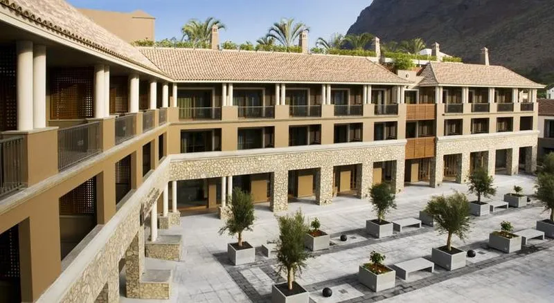 General view, Hotel Playa Calera, La Gomera