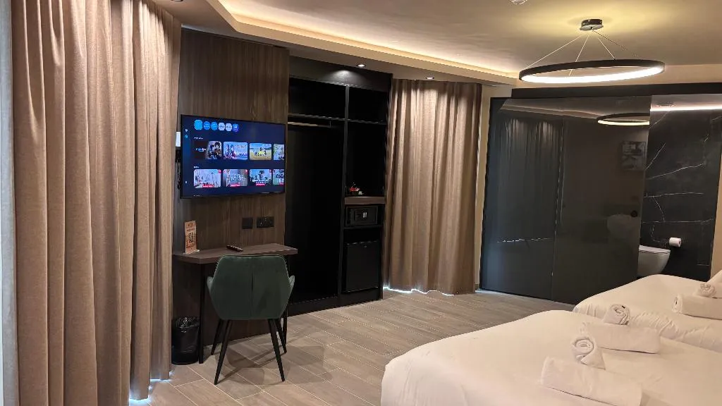 FAMILY ROOM EXECUTIVE Room, Aste Hotel, Malta