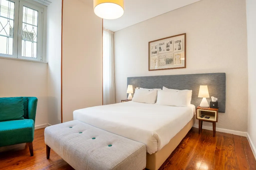 DOUBLE STANDARD Room, Bica FLH Suites, Lisbon