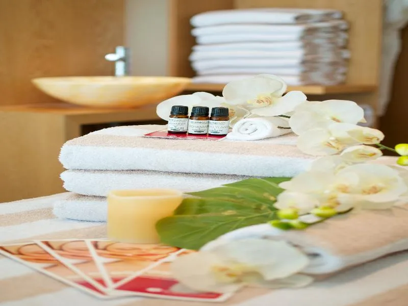 Sports and Entertainment, Montreal Barsha Hotel, Dubai