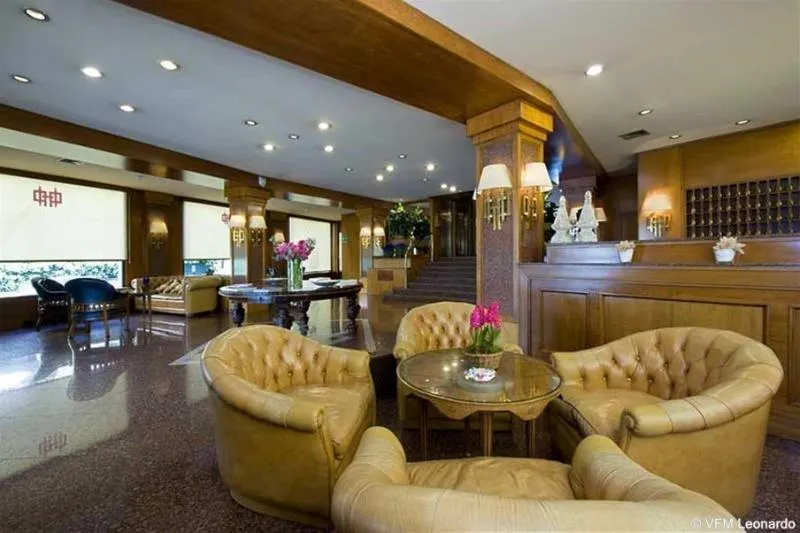 Lobby, Polo, Rome