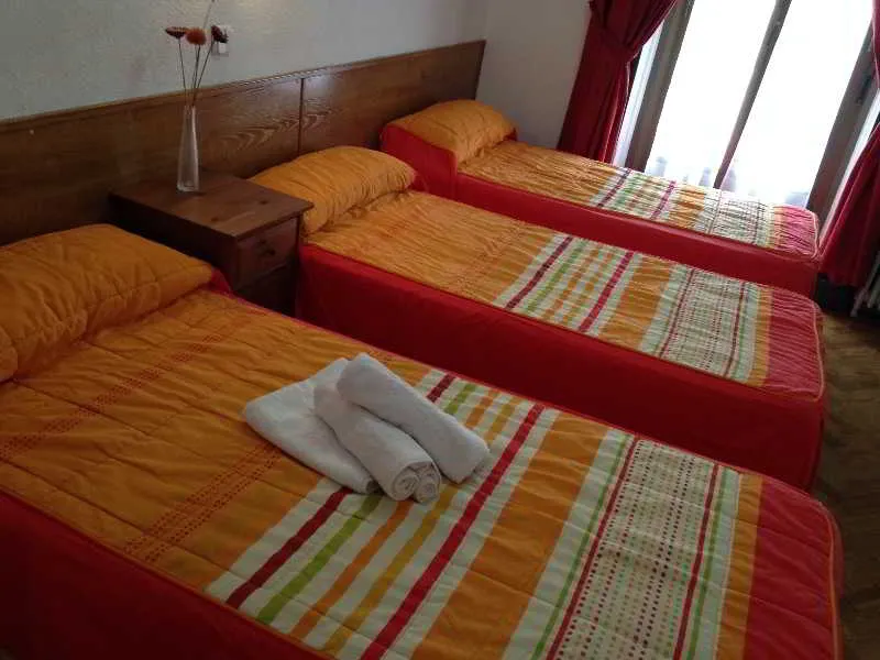Room, Aresol, Madrid