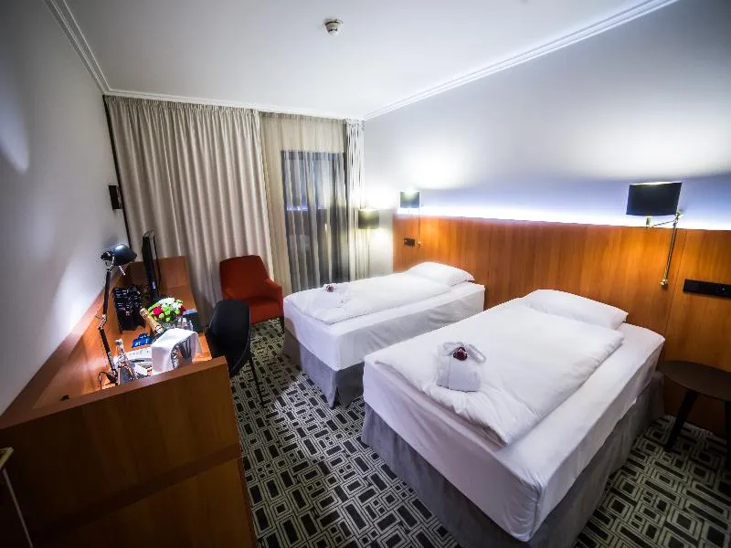 DOUBLE STANDARD Room, NH Prague City, Prague
