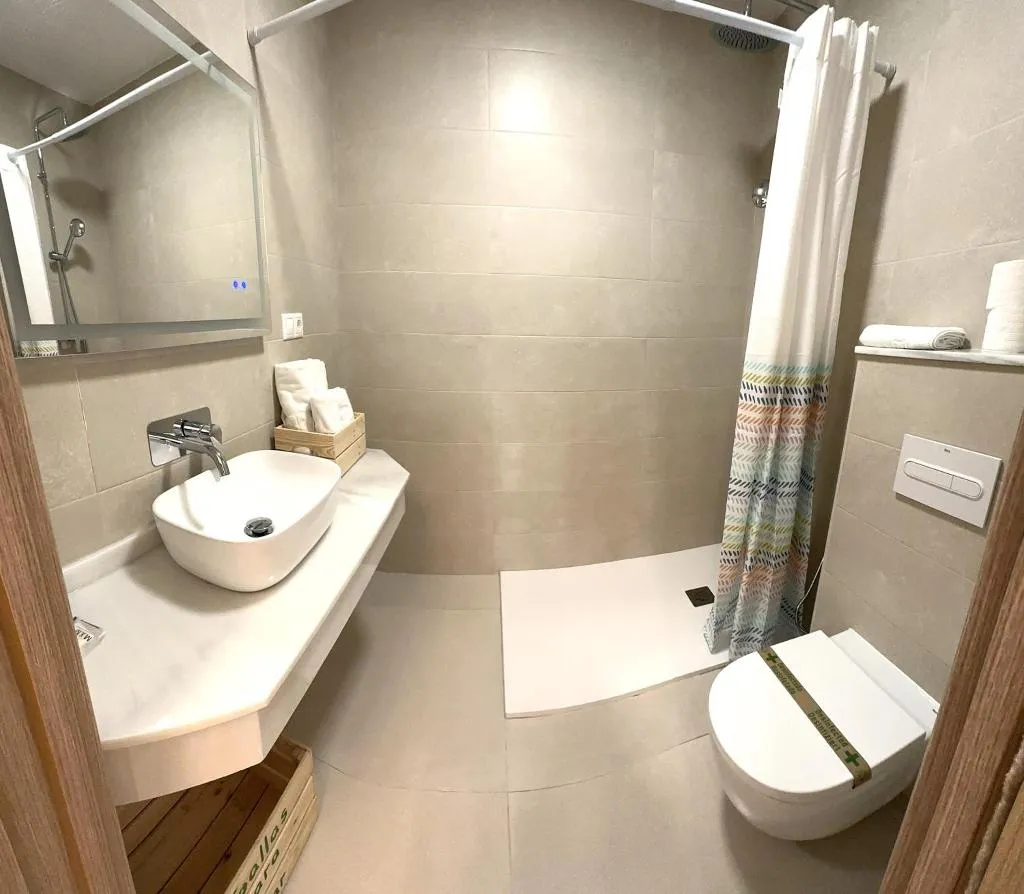 Double or Twin STANDARD Room, Hostal Sorbas, Andalucia