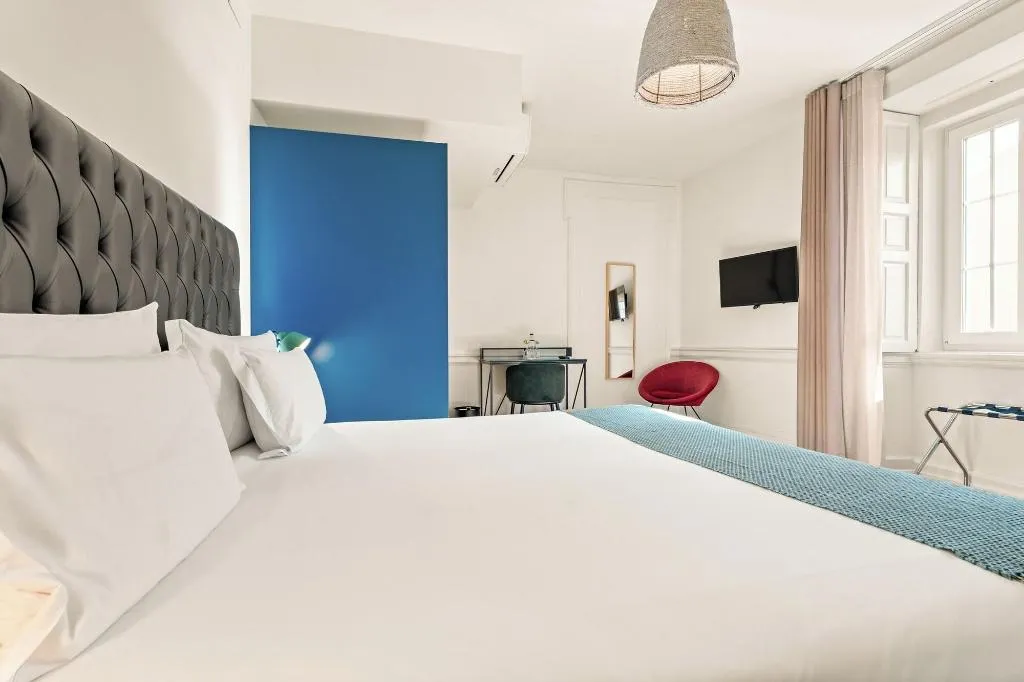 Room, Jardim Da Lapa By Shiadu, Lisbon