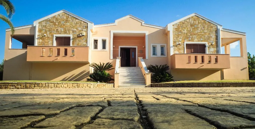 VILLA FOUR BEDROOMS WITH PRIVATE POOL Room, Leone Luxury Villas, Zante