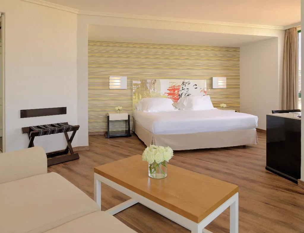 Room, H10 Tenerife Playa, Tenerife