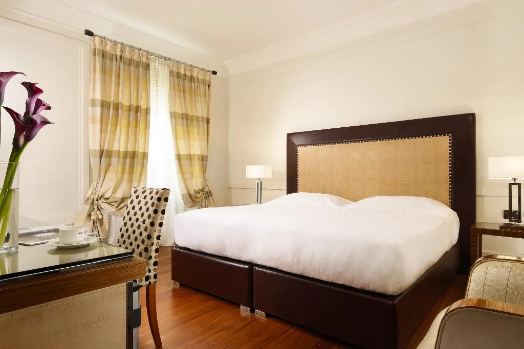 Room, UNA HOTELS Decò Roma, Rome