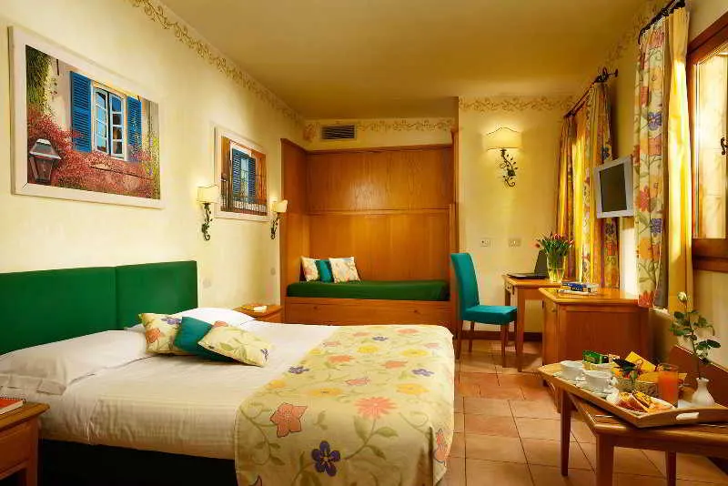 Room, Hotel Santa Maria, Rome