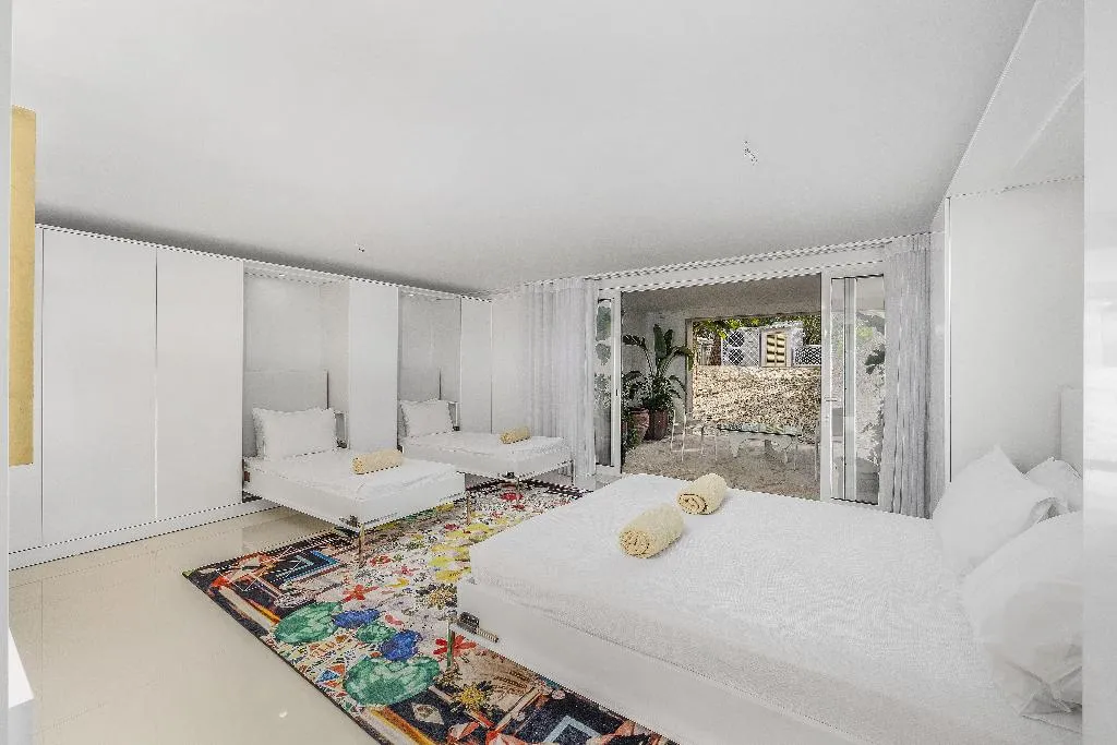VILLA FOUR BEDROOMS Room, Vale Do Lobo Resort, Algarve