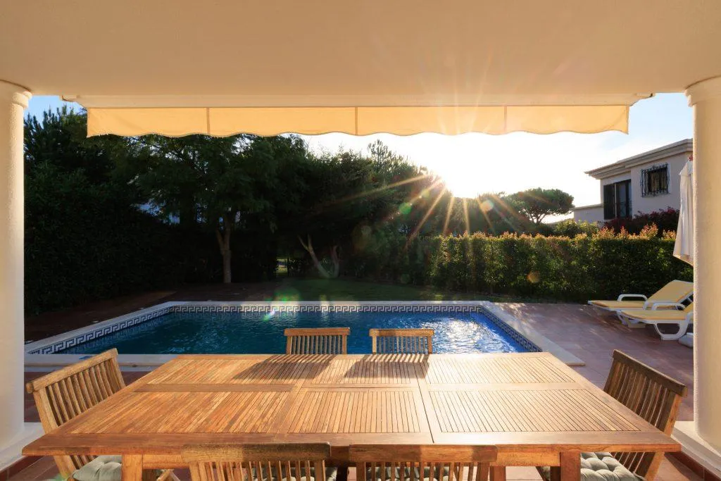 TOWNHOME THREE BEDROOMS Room, Vale Do Lobo Resort, Algarve