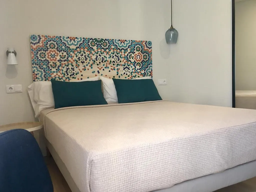 SINGLE SUPERIOR Room, Md Design Hotel Portal Del Real, Valencia