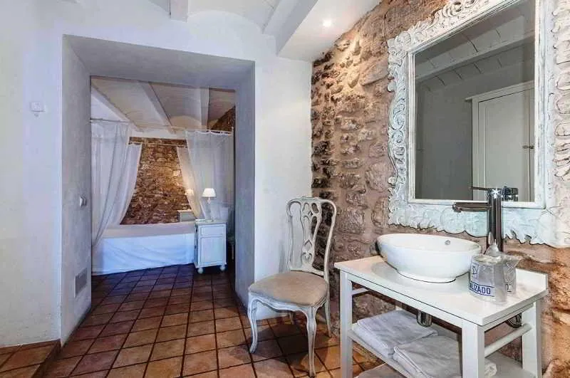 DOUBLE SINGLE USE STANDARD Room, Can Pere, Majorca