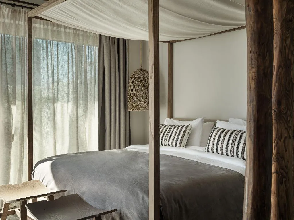 SUITE WITH PRIVATE POOL Room, Aulus Lindos Rhodes, Curio Collection by Hilton, Rhodes